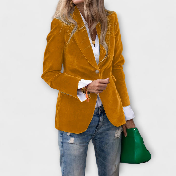 MELISSA | Elegant Velvet Blazer with Gold Detail
