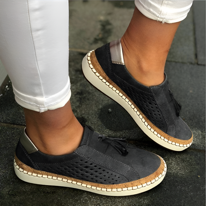 LYSSA | Lightweight Everyday Slip-Ons