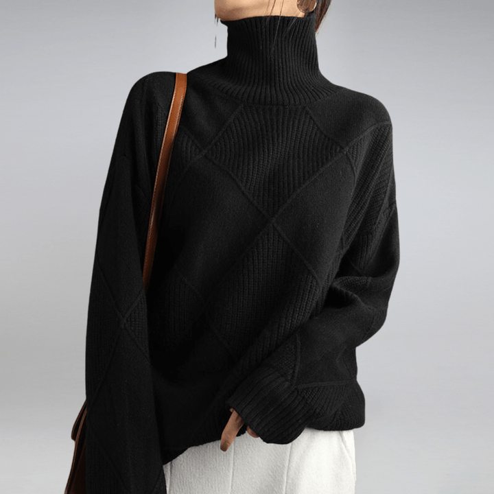 SOLENE | Luxe Soft Turtleneck