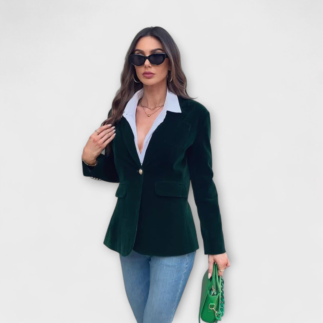 MELISSA | Elegant Velvet Blazer with Gold Detail